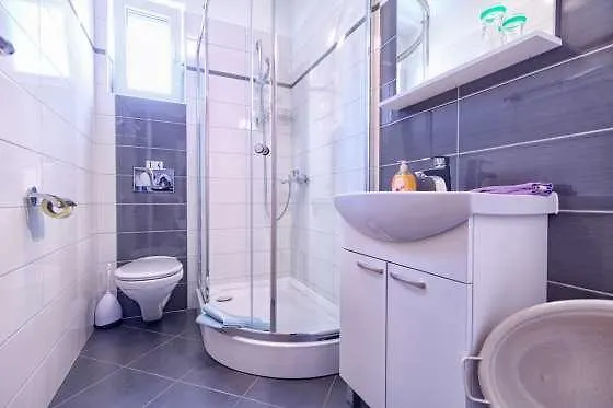 Apartments Dragica 927 Medulin